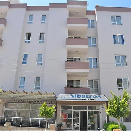 Lägenhet Albatros Aparthotel *