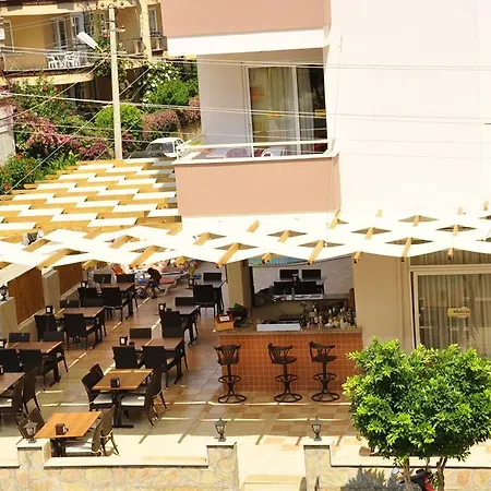 Albatros Aparthotel Lägenhet Alanya